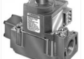 Honeywell VR8304M-3509/U 1/2 inch x 3/4 inch Intermittent Pilot Standard Opening Natural Gas Valve with LP Conversion Kit